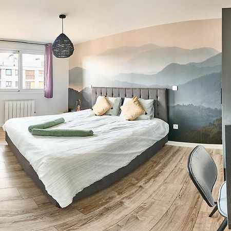 Eclat Dore Bondy Suites Free Parking Exteriér fotografie